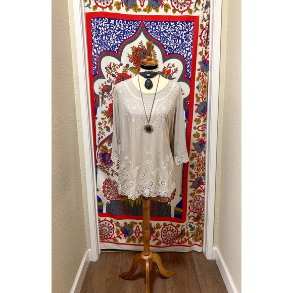 🌈 Amazing boho embroidered top - Picture 2 of 11
